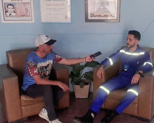 📌 La Central Termoeléctrica 10 de Octubre de #Nuevitas se nutre del accionar de los jóvenes, Reyser Leandro Reina Pérez, especialista principal del Taller Químico, demuestra la valía de los pinos nuevos.
✍️🏻 Detalles del tema en 👇🏻 radionuevitas.icrt.cu/index.php?opti…
