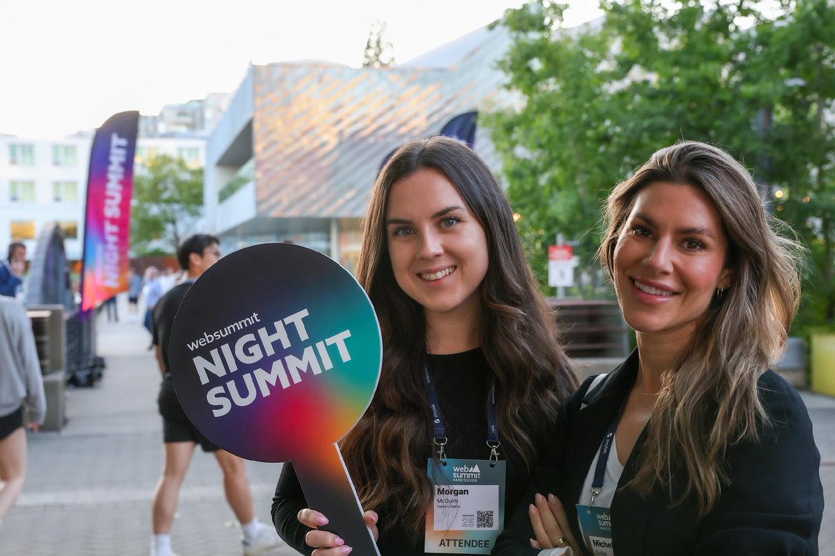 Web Summit tweet media