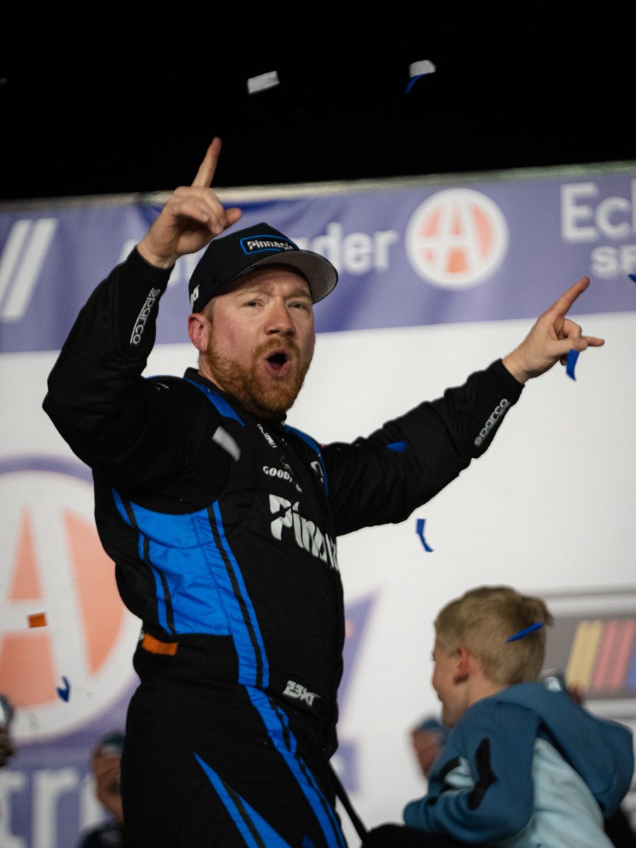 23XIRacing's tweet photo. Good morning. (X2) 🏆🏆☀️

@TylerReddick | @PNFP | @ToyotaRacingUSA https://t.co/SHRDv09Nkn