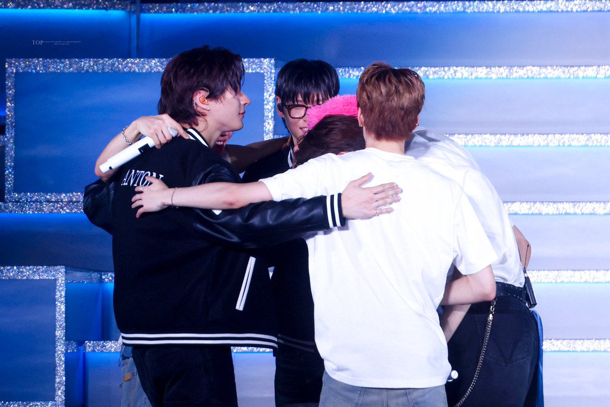 𝗧𝗢𝗣 tweet media