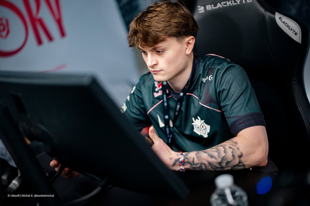 G2 R4inbow Six tweet media