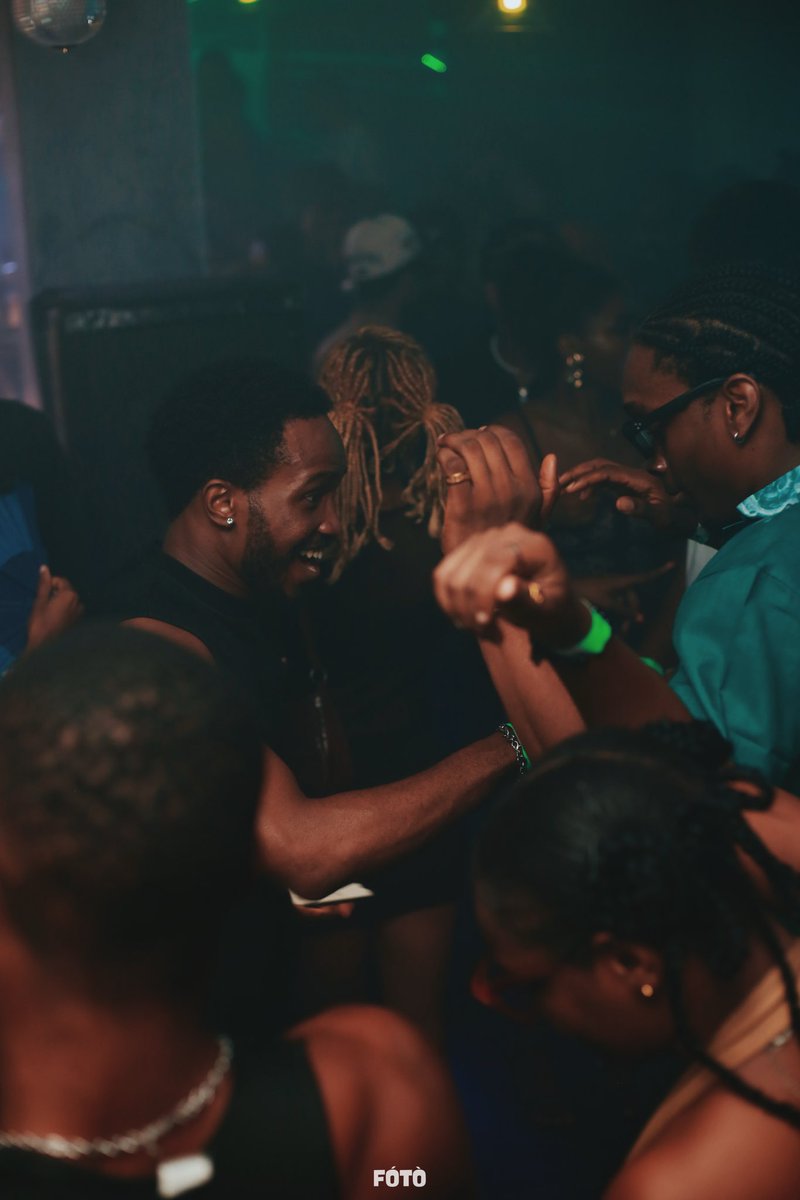 palmwineHaus's tweet image. 📸🌴💚