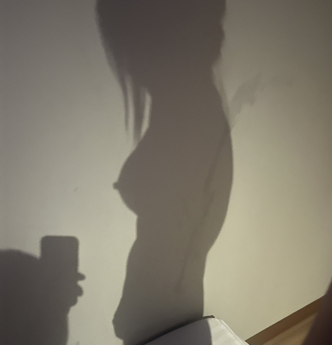 饿了会捡垃圾吃 tweet media