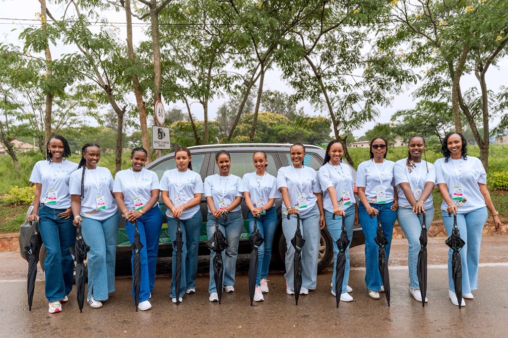 Sensitive Group (SGL) tweet media