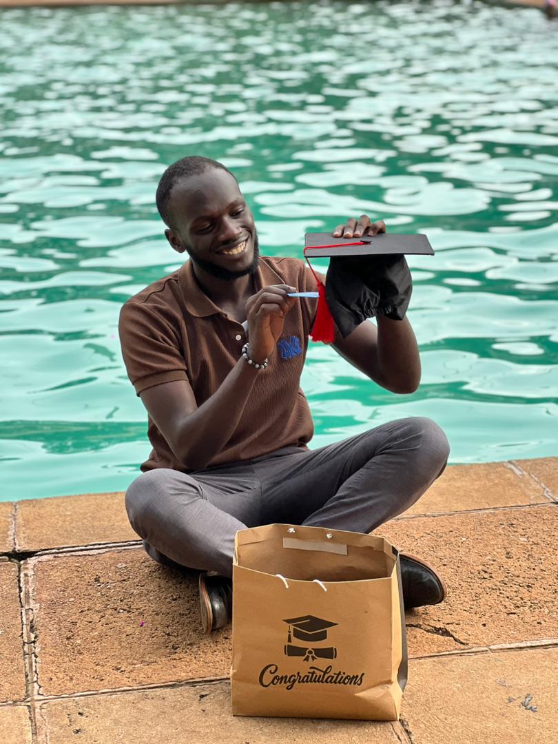 SimonLugya's tweet photo. Thank you, Lord I am grateful, the degree is finally home. Freedom Square, here I come this Tuesday, Feb 24th! Someone congratulate ME! 🎓#Mak76graduation #makerere #CAES @Makerere @MAK76 https://t.co/9qoLG4YFKt