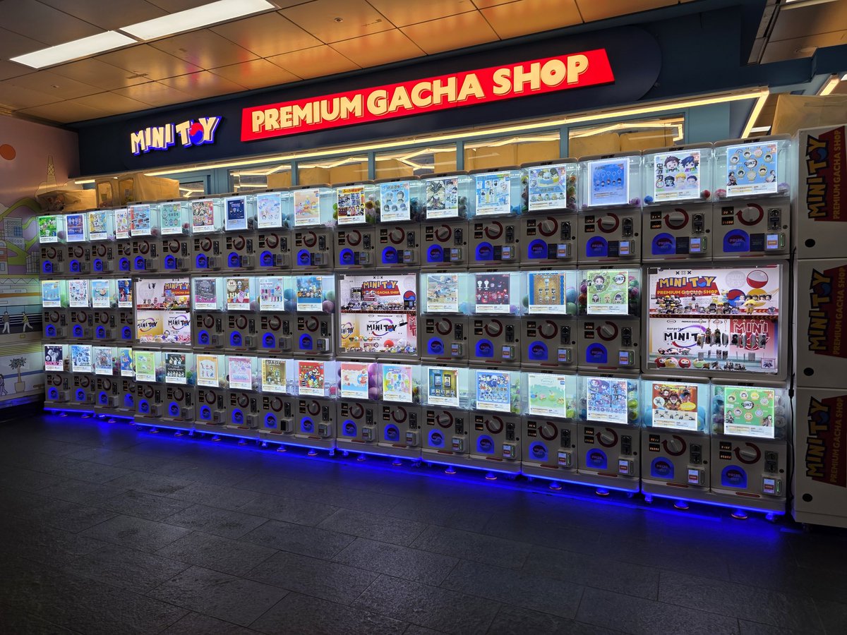 joe_camera_jp's tweet photo. お、韓国にも日本のガチャ入ってきたんだ！と思って見たら値段がハンパなかった💦
.
🗓 2026.2.15
🗾 #韓国 #ソウル
📷 #GalaxyS25Ultra
#写真好きな人と繋がりたい
#ファインダー越しの私の世界
#WithGalaxy #photography https://t.co/zkAGM5xNxF