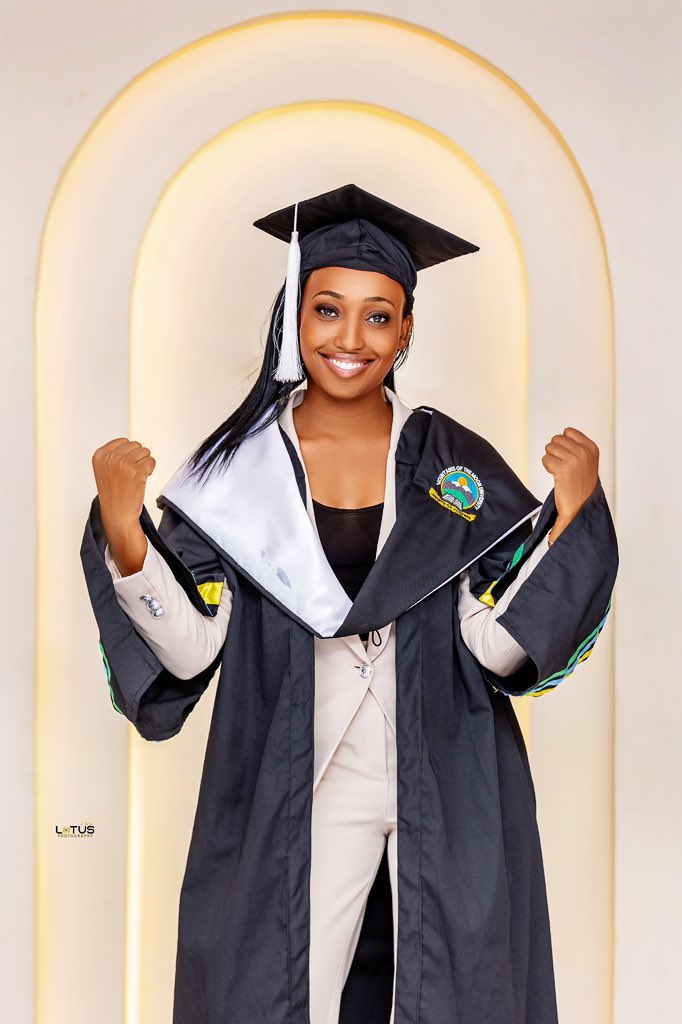 When the time is right, I the lord will make it happen.🤍
 Isaiah 60:22🙏🙏