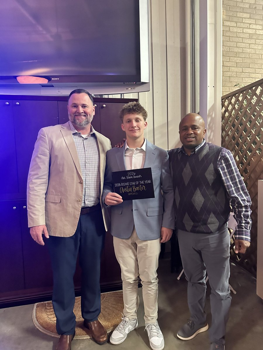 Austin Baxter tweet media