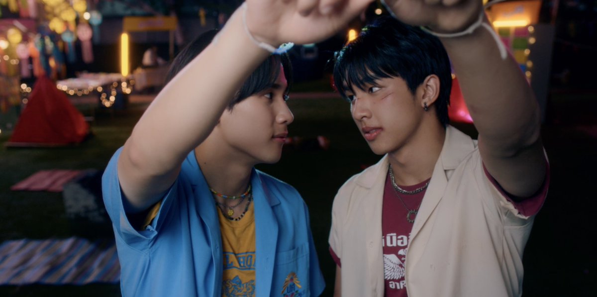 GMMTV's tweet photo. โอ๋พาตั้มมาพัทยาแล้วนะ🥺 
#MuTeLuvLoveMeIfYouSwearEP3 
@swensurf @javabh28 https://t.co/xhXSpr0mhk