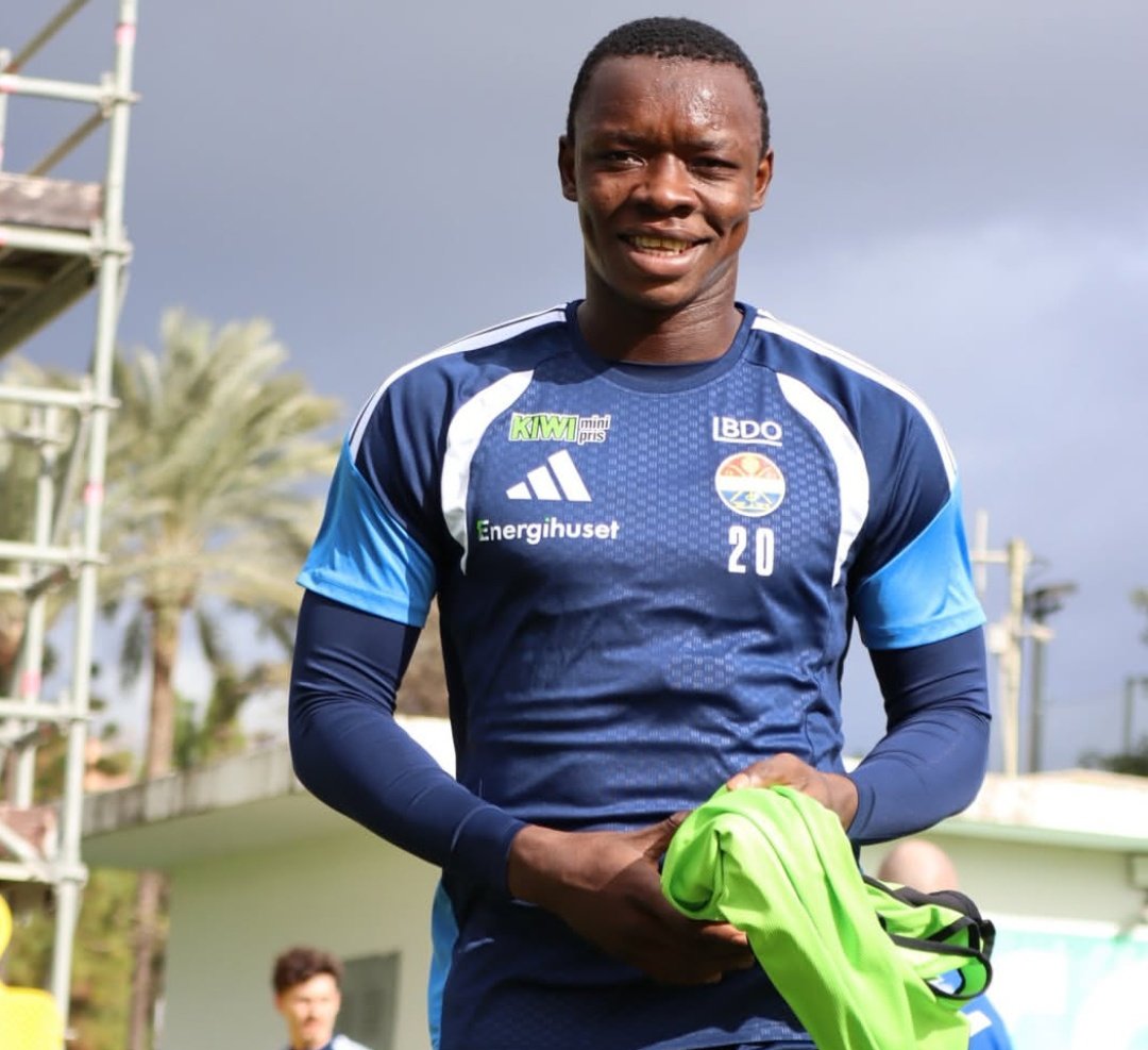 Selon <a href="/BorrenErlend/">Erlend Borren Kristoffersen</a> Alie Conteh (🇸🇱), actuel joueur de Strømsgodset en D2 🇳🇴 va être prêté à Turku jusqu'en 2026. 🆕

Une option d'achat est également prévue dans cet accord, elle avoisinerait une somme proche de 350k € ! 💰

tv2.no/direkte/0nr51/…