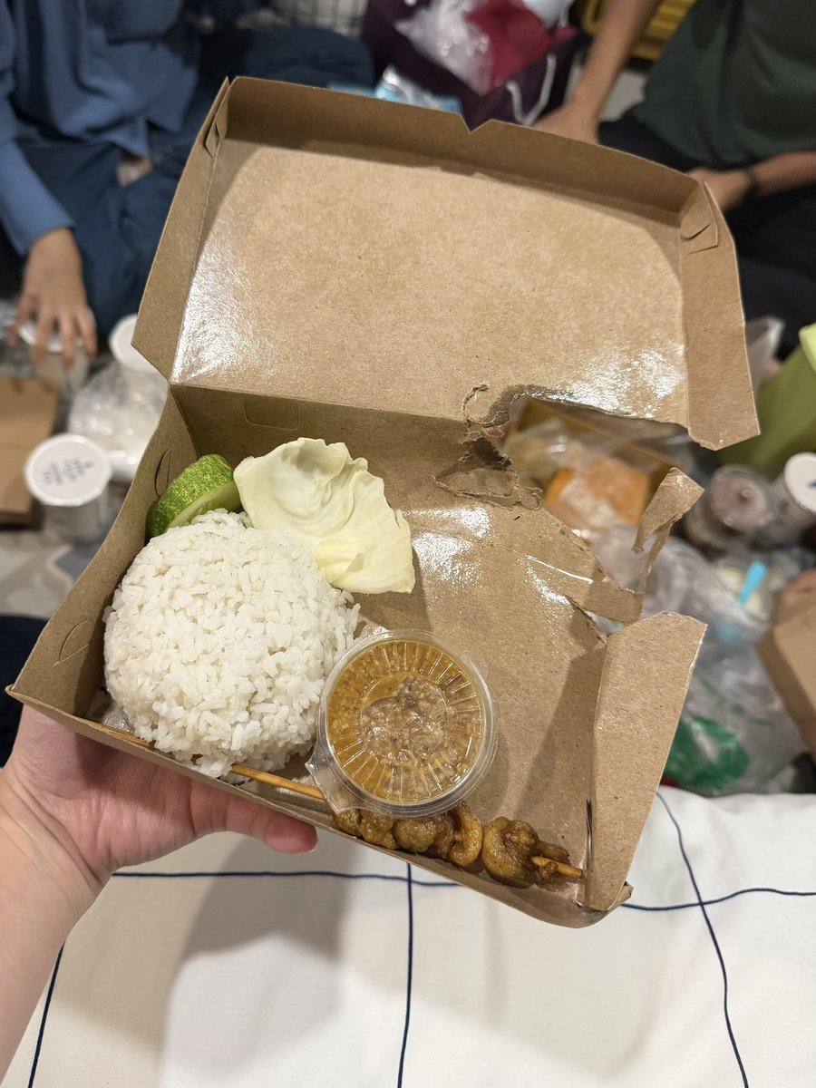 ngegofood gembus tiba2 pas dibuka begini anjg SIAPA YG NYURI AYAM GUEEEEEEEE