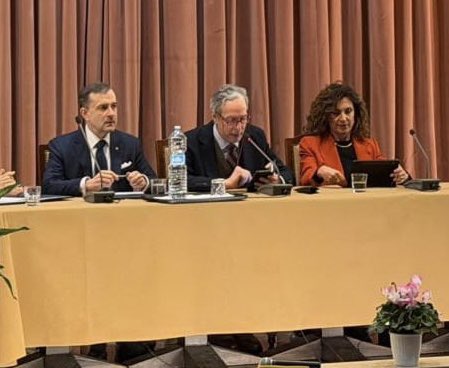 GeorgeBologan's tweet photo. Religia, cultura, natura, societatea co-evoluează într-o evolutie ecosistemică într-o perioadă de transformări rapide. Am conferențiat despre “Religie, cultură și spațiu public” vorbind, inclusiv, despre criza sensului și aspectele pozitive ale religiei în spațiul public. https://t.co/SFno0EE1pj
