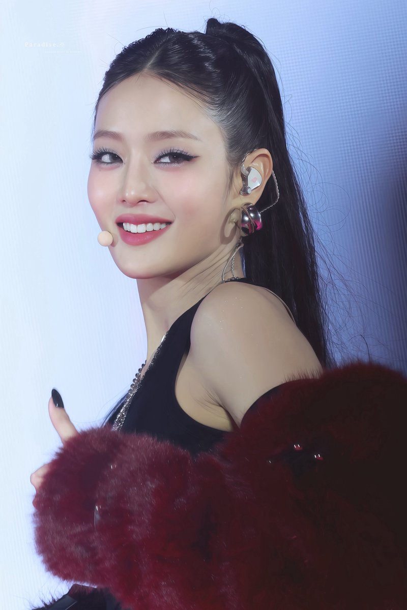 PRD_MN_23's tweet photo. ❤️

정말 너무 보고 싶어요🥺

#idle  #MINNIE #아이들  #민니 💜 https://t.co/vgshEpHhrh
