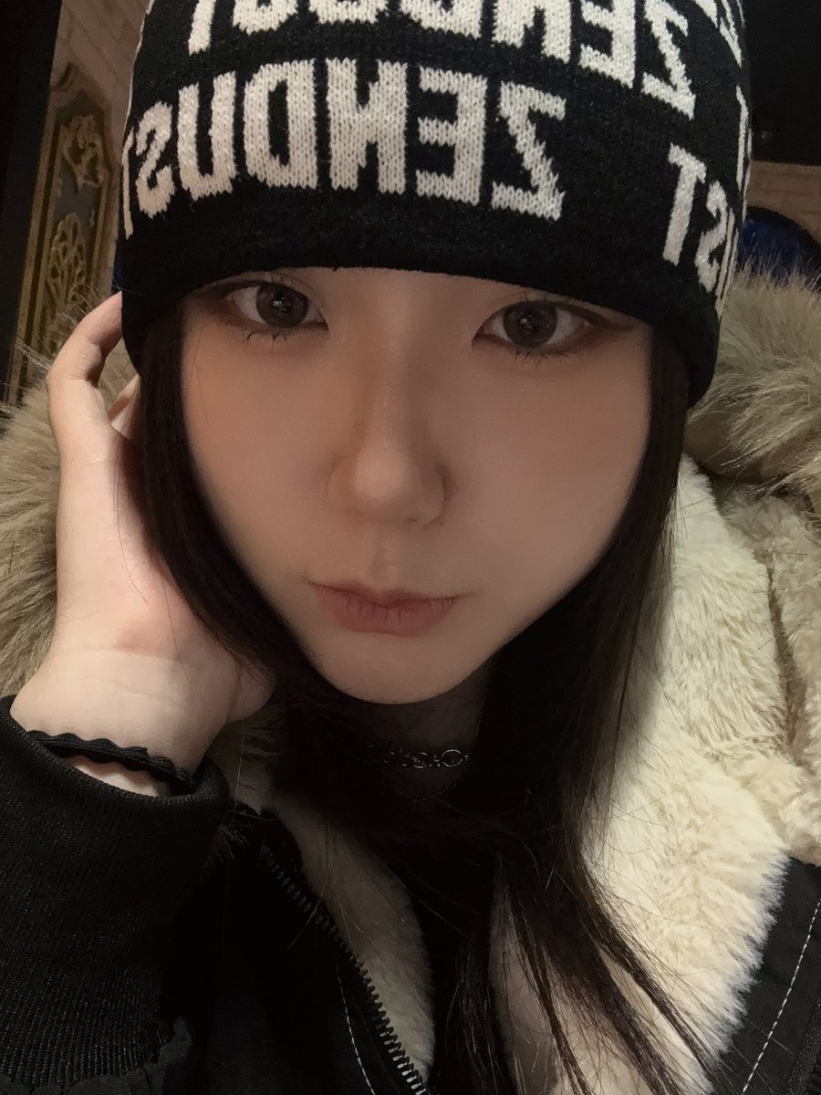 Bemy5ummer_x's tweet photo. 비니에빠짐 https://t.co/1qFXNn2adm