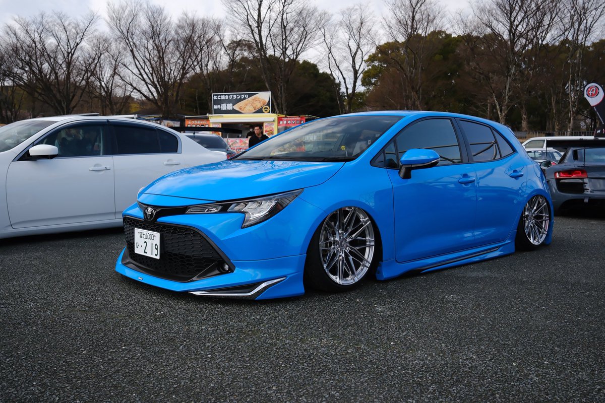xxx_e210's tweet photo. カローラスポーツに戻りました
今回車両の手配から制作までAP大阪様でお世話になりました。

Bcforged EH675 F9.5j＋37 R10j＋36
APオリジナルショックPneumatec
AIRMEXTマネジメントの組み合わせ

相談してくれたりすきーさんとゆりえさん作業してくださったAP大阪様本当にありがとうございます🙇‍♀️ https://t.co/eVUSXf8O2h