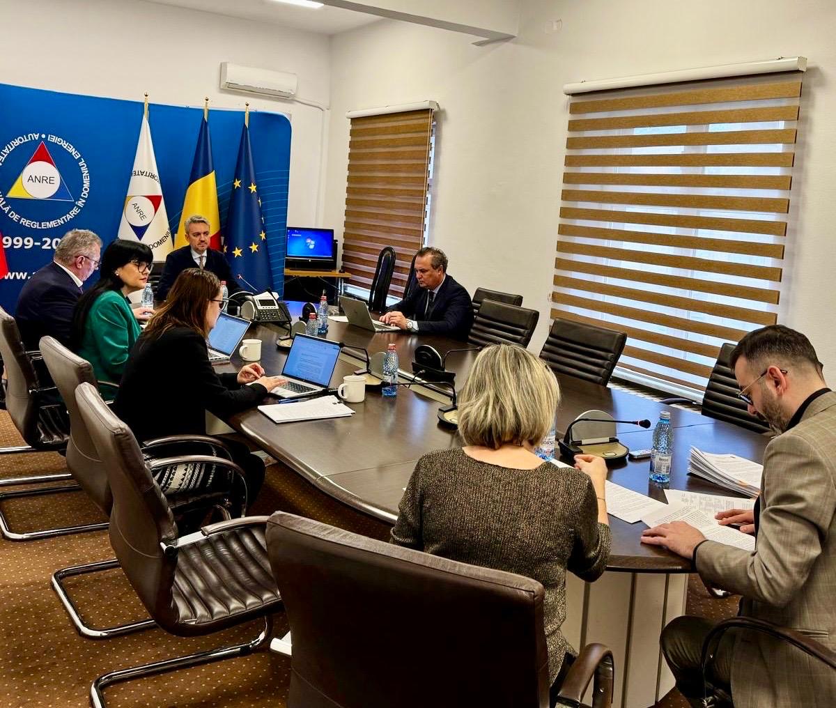 InfoANRE's tweet image. 🔋În ședința Comitetului de Reglementare al ANRE au fost aprobate autorizații de înființare pentru capacități din surse regenerabile cu o putere totală de 849,36 MW, alături de capacități de stocare de 596 MW.

🔗 anre.ro/sedinta-comite…