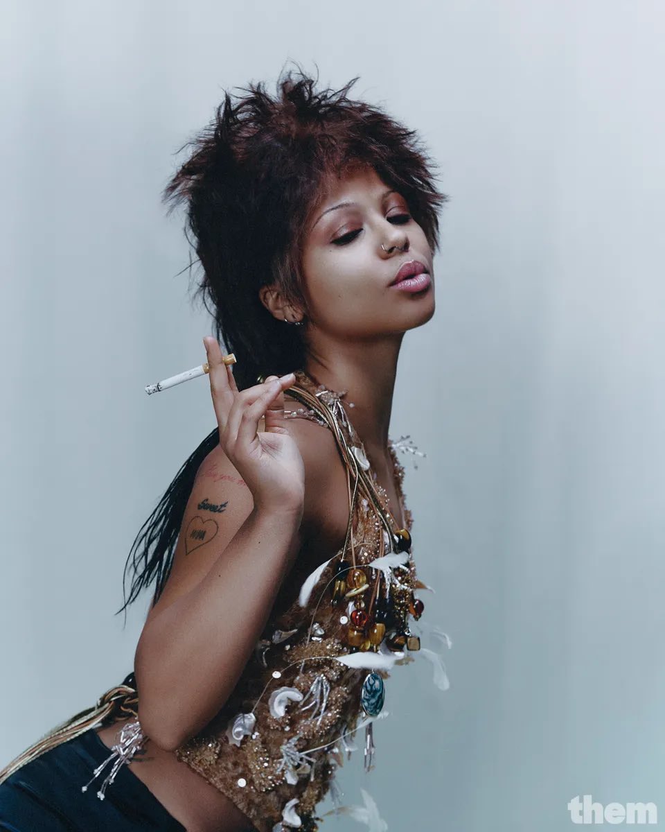 she’s the coolest fucking girl ever