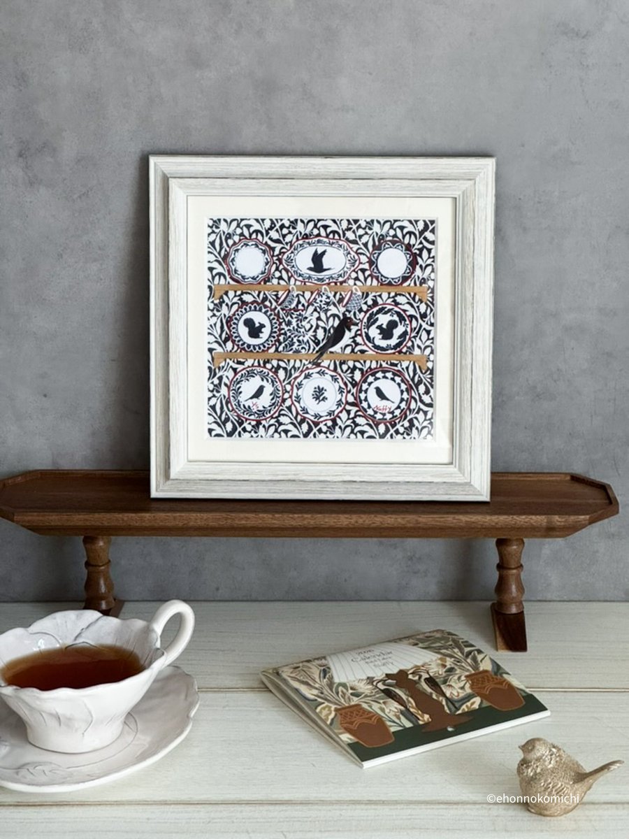 春のような1日でした。
こんなに暖かいと”ツバメ”も早く渡ってきそうですね。

Naffyさんジークレー版画受注予約承っております。
壁にかける小さな装飾詩。
「ツバメ／Hirundo rustica」

サイン・エディションNo.入り

▼絵本の小径Online Shop▼
ecomichi.base.shop/categories/608…