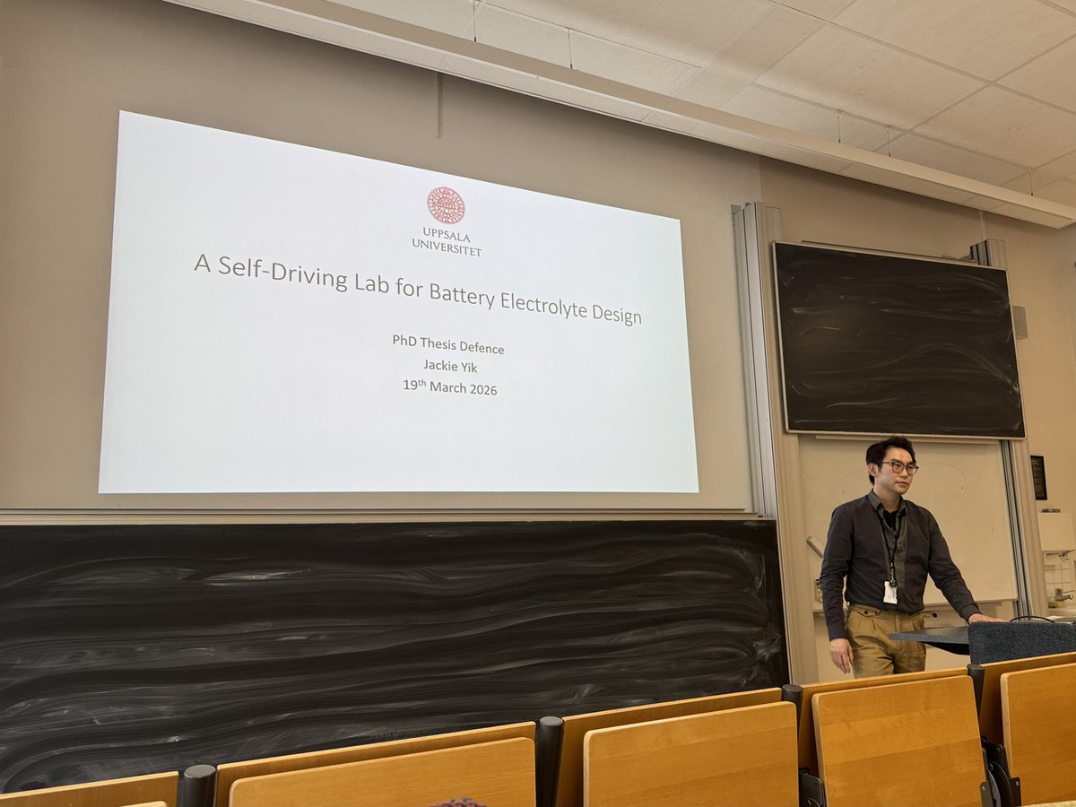 Ångström Advanced Battery Centre tweet media