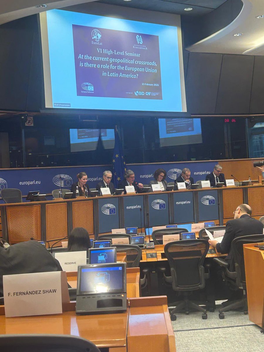 MexChamEU tweet media