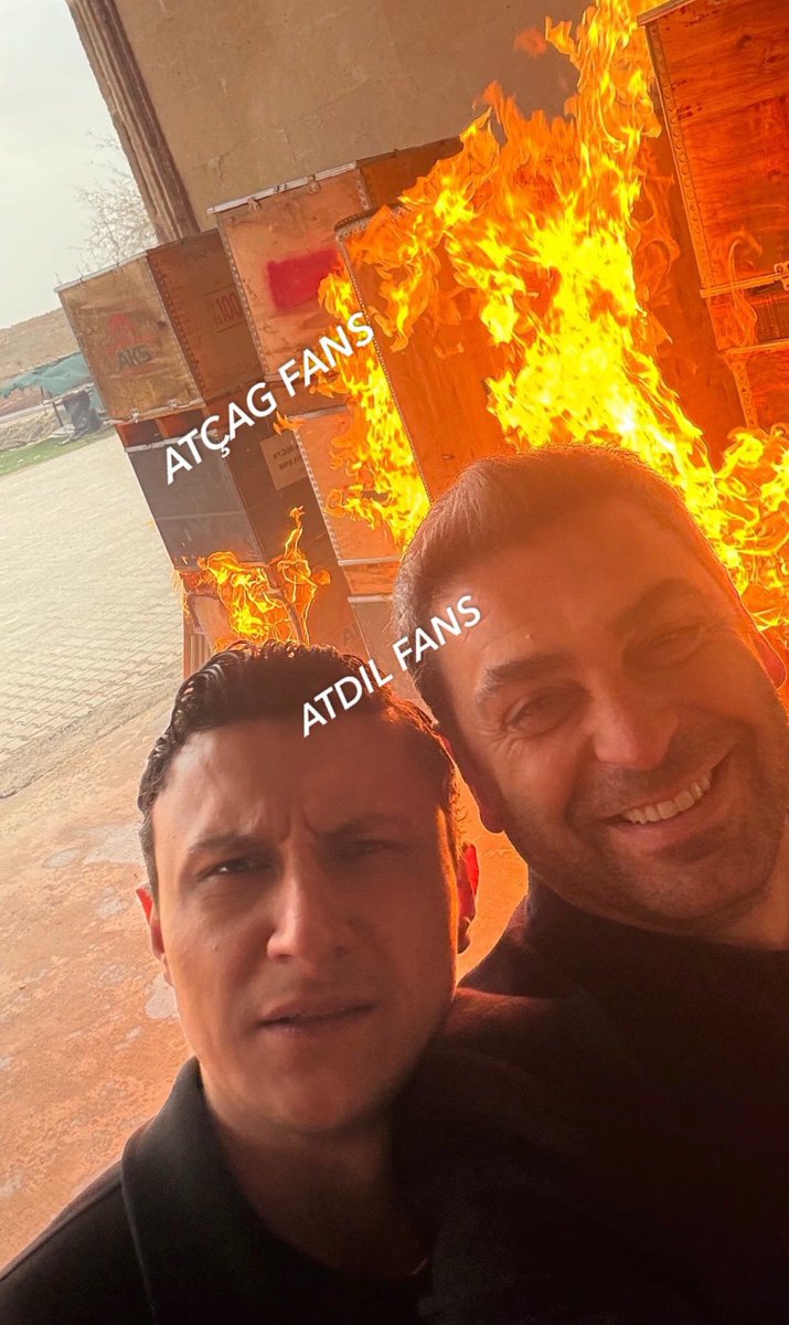 amik1ss's tweet photo. what could be better than watching offended fans cry with envy?
nothing
#AtDil #AtakanOzkaya #DilinDoger https://t.co/yU2kEm8G5Z