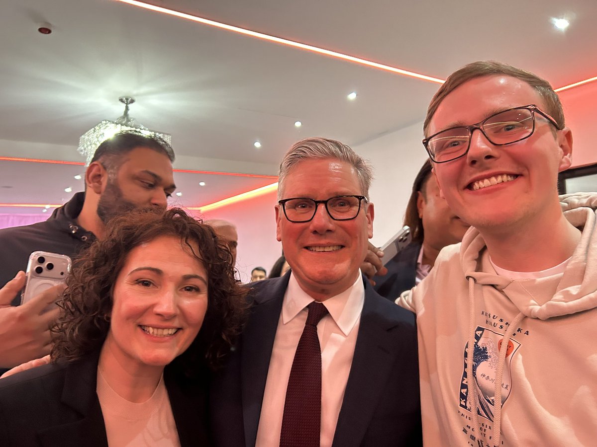 James 🌹 tweet media