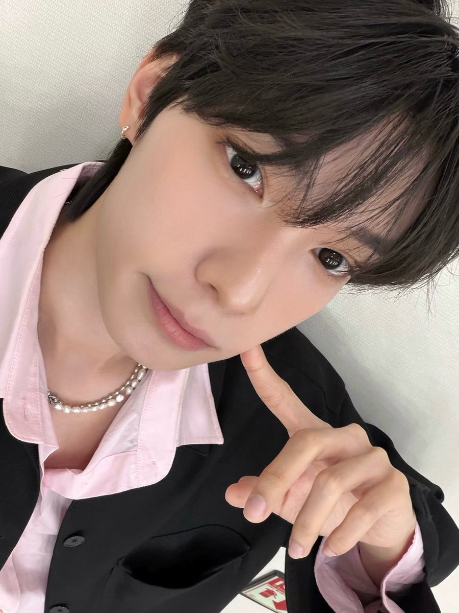 ebsfmkorean instagram update with liyu