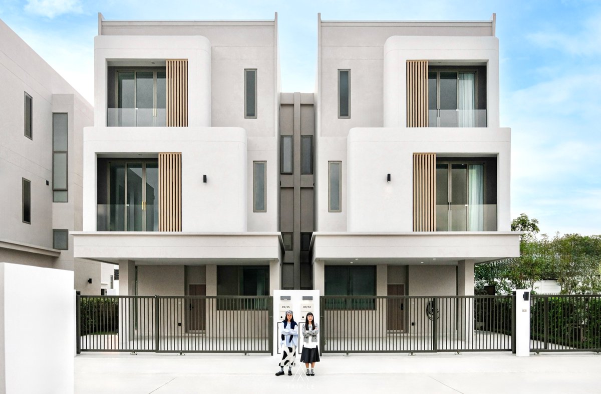 triplexanywhere's tweet photo. PILLARS PETCHKASEM-BANGKAE✨🏡บ้านแฝดและบ้านเดี่ยวหลังใหญ่ที่คุ้มที่สุดในโซน!💙เป็นดีไซน์สไตล์ Modern Timeless สวยแบบคลาสสิก มาพร้อมกับ Double Volume ที่สูงถึง 6.4 เมตร ถูกใจมากกก❤️

#PILLARS
#FinestQualityLiving
#ALENADEVELOPMENT
#CuratingSpaceForInspiredLiving
#โครงการพิลลาส์ https://t.co/VTmwpHpHgo