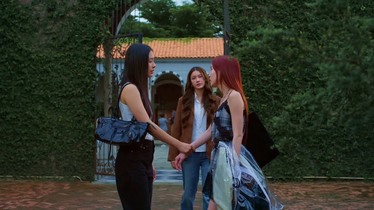 Stephanie♥Wyvern tweet media