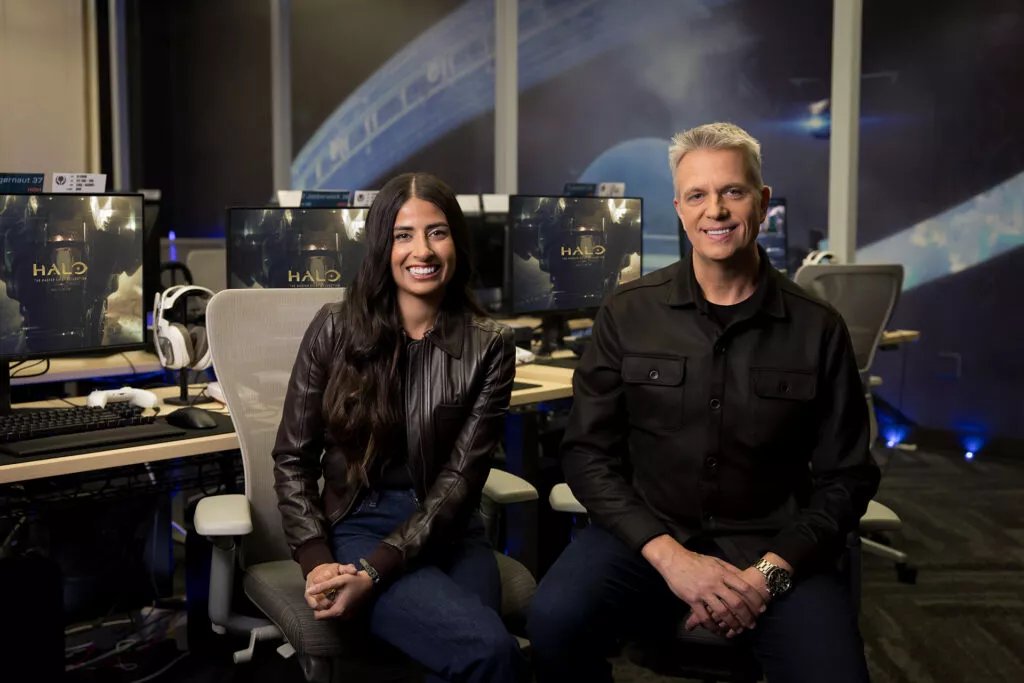 👀🔥 OFICIAL ⚡️

 Matt Booty (nuevo CCO de Xbox) acaba de lanzar un comunicado en Linkedin sobre el futuro de los estudios de Xbox:

✅ Reafirma CERO cambios organizativos a la vista (sin cierres ni despidos en los estudios). 

✅ Total apoyo a la nueva CEO, Asha Sharma, y