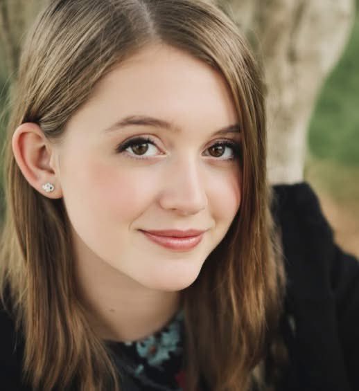 MrPitbull07's tweet image. She ate lunch alone for 730 days straight. What this 16-year-old built from that pain now protects millions of kids worldwide.

Seventh grade. Natalie Hampton carried her tray through a packed cafeteria and felt it — that specific, suffocating dread of not knowing where to go.