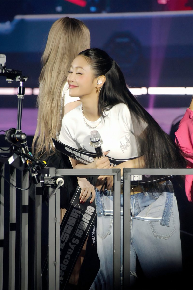 2026.2.21 Syncopation Day1

귀여운 고양이🐱

#아이들  #idle 
#민니   #MINNIE