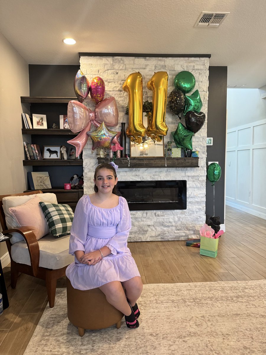 jtklein57's tweet photo. Hi @ImChelseaGreen &amp; @TheMattCardona, it’s Lizzy’s birthday today,  She ❤️ you.  She wanted to send a message one last time “Sorry you have to work during her party, you’re still both invited, it’s Wicked themed.  If you’re not in CHI you can come watch the Chamber w/ us on Sat!” https://t.co/cjTMO0eNsx