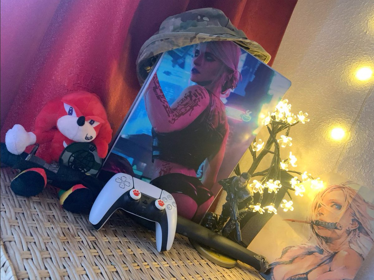 🇺🇦 Fury.06 #StandWithUkraine tweet media