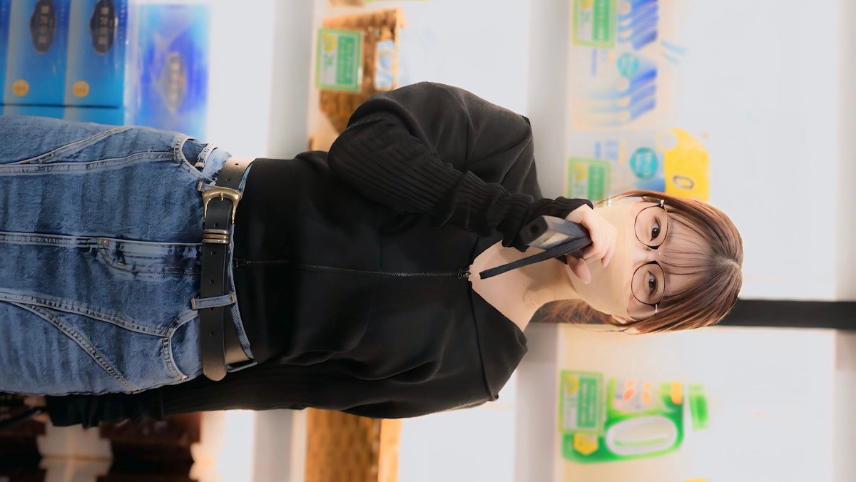 こういうパターンもありかな？ #ayasi 様の分割アップとマイク写真