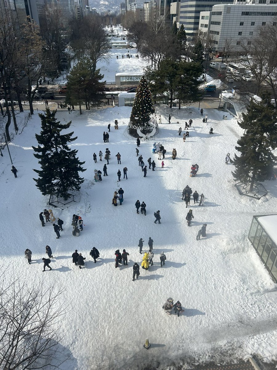 おおかみいろ tweet media