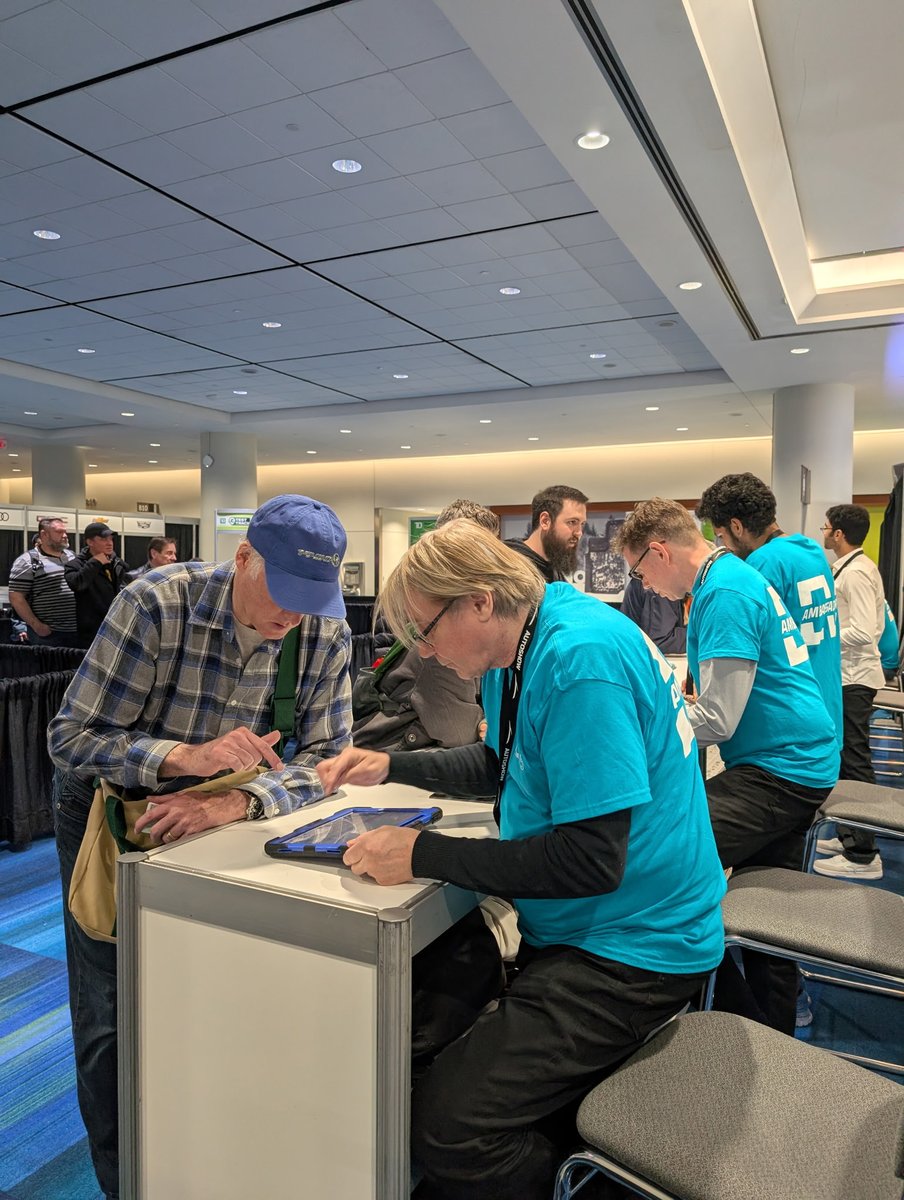 Plug'n Drive tweet media