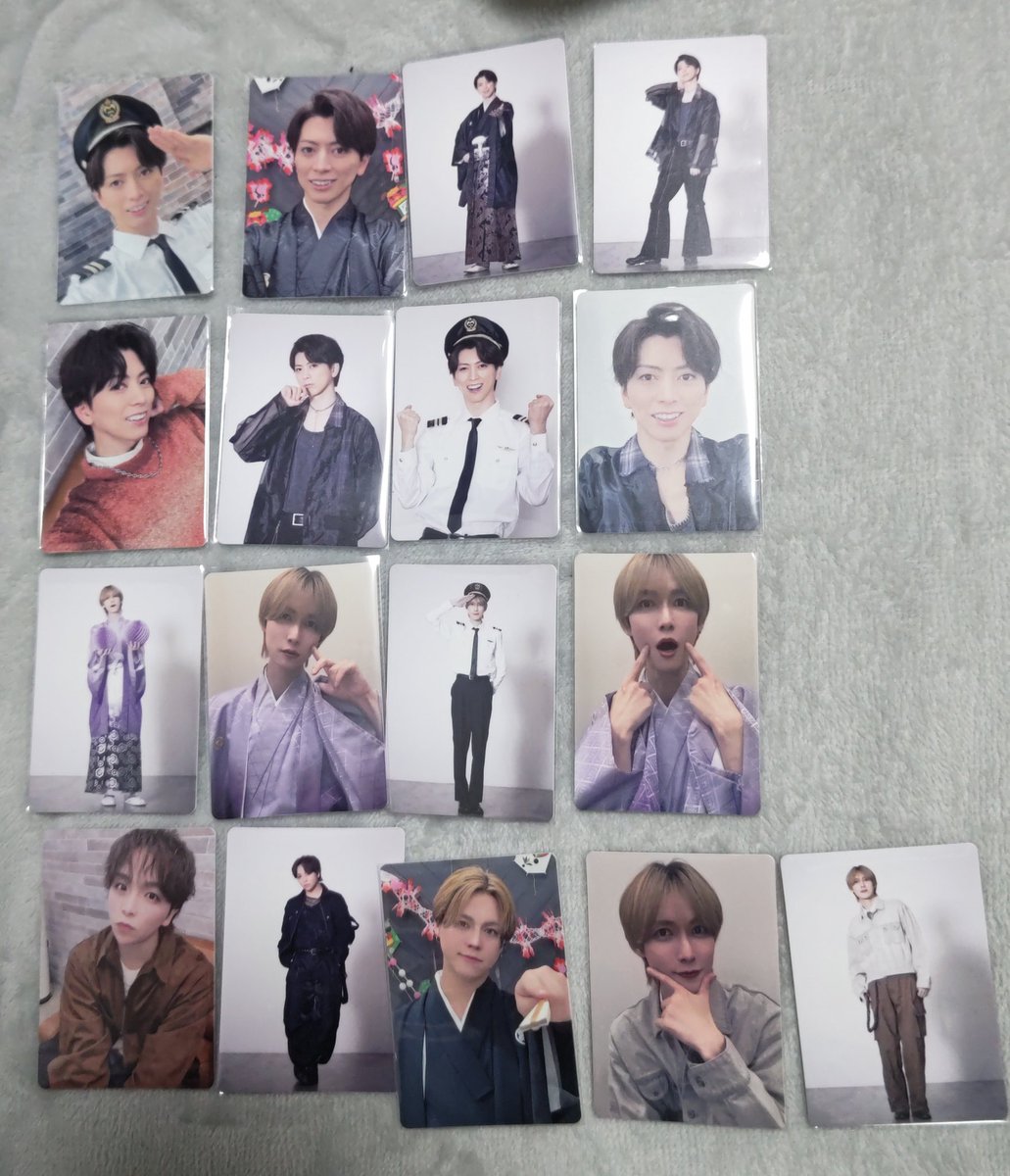 ciga32ciga32 【 交換 】Mesemoa めせもあ トレカ 譲） 茶 赤 紫 薄桃