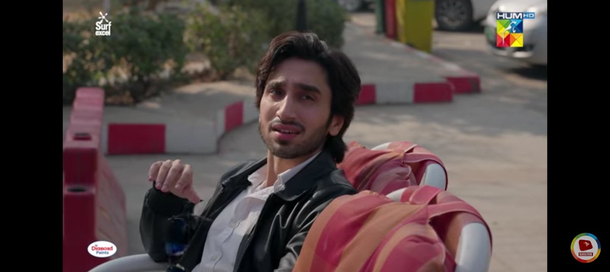 lookatthestar03's tweet photo. Romi really cleaver gal! Caught him π€£ he is flirting with her!.
Zee also open mind Guy! Agreed with her then! Disappointed n dropped it, cz she gonna marry someone π.
#YumnaZaidi #HamzaShoail #DekhZaraPyarSe https://t.co/snt0kcZJdg