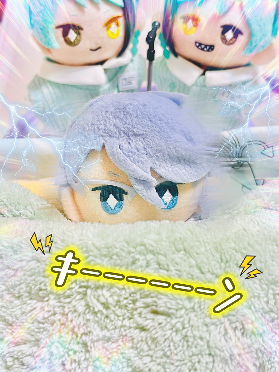 janui_sh's tweet photo. あずーるの　おたんじょびです🙂🎉
ことしは　いちばんに　おいわいいたしました🙂

はて、
2ねんまえから　かわっていないなと　おこられましたが🙂？ https://t.co/kd4s3X1MTI