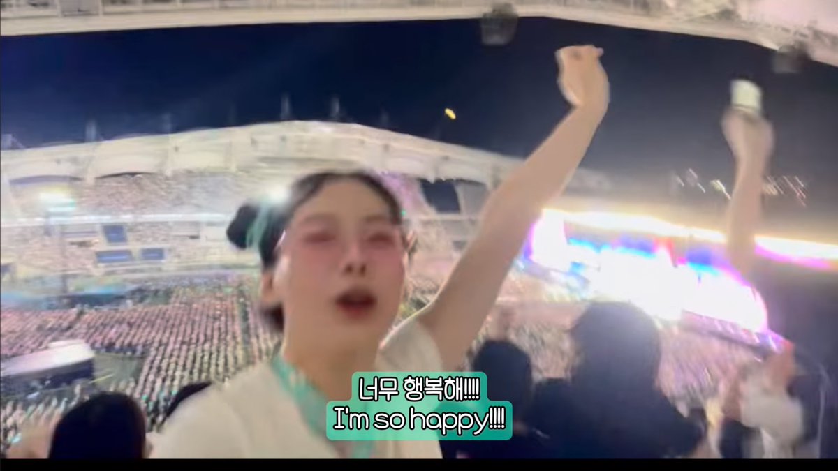 825dwdrum's tweet photo. visual representations of what a day6 concert does to you: https://t.co/mdJZwRTdev