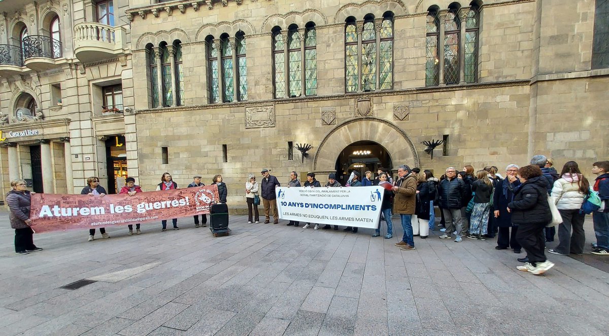 desmilitaritzem tweet media