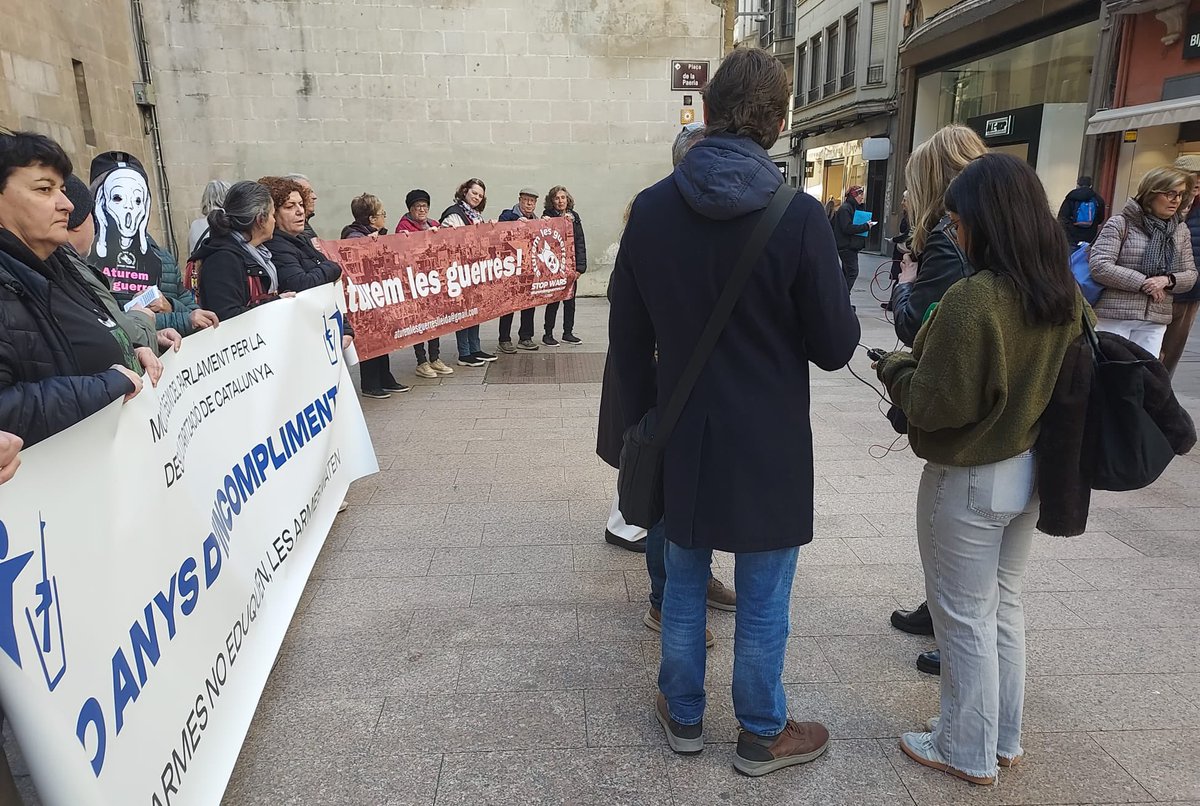 desmilitaritzem tweet media