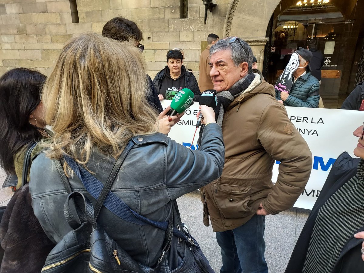 desmilitaritzem tweet media