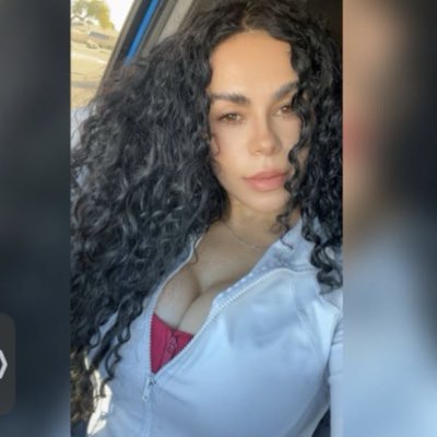 evabaez1's tweet photo. #NewProfilePic https://t.co/AAAl4qG1k3
