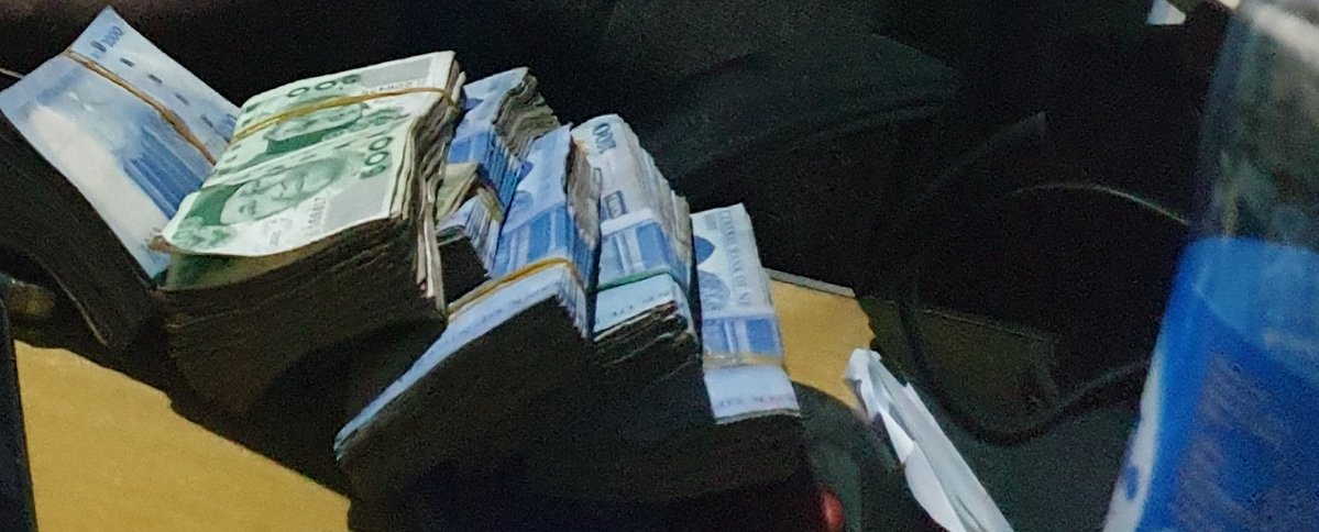 Follow.me.for.ome bundle 🥲🥲 and I.will follow u back