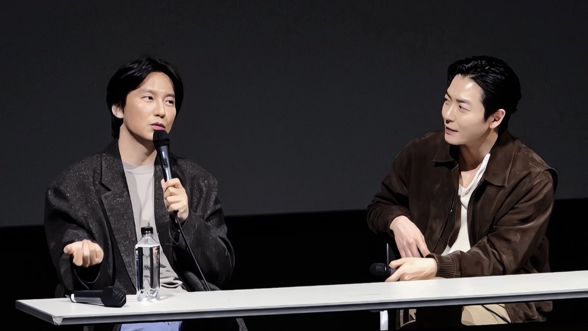 이 분은 영화가 아니라 형 관람하러 오셨나요