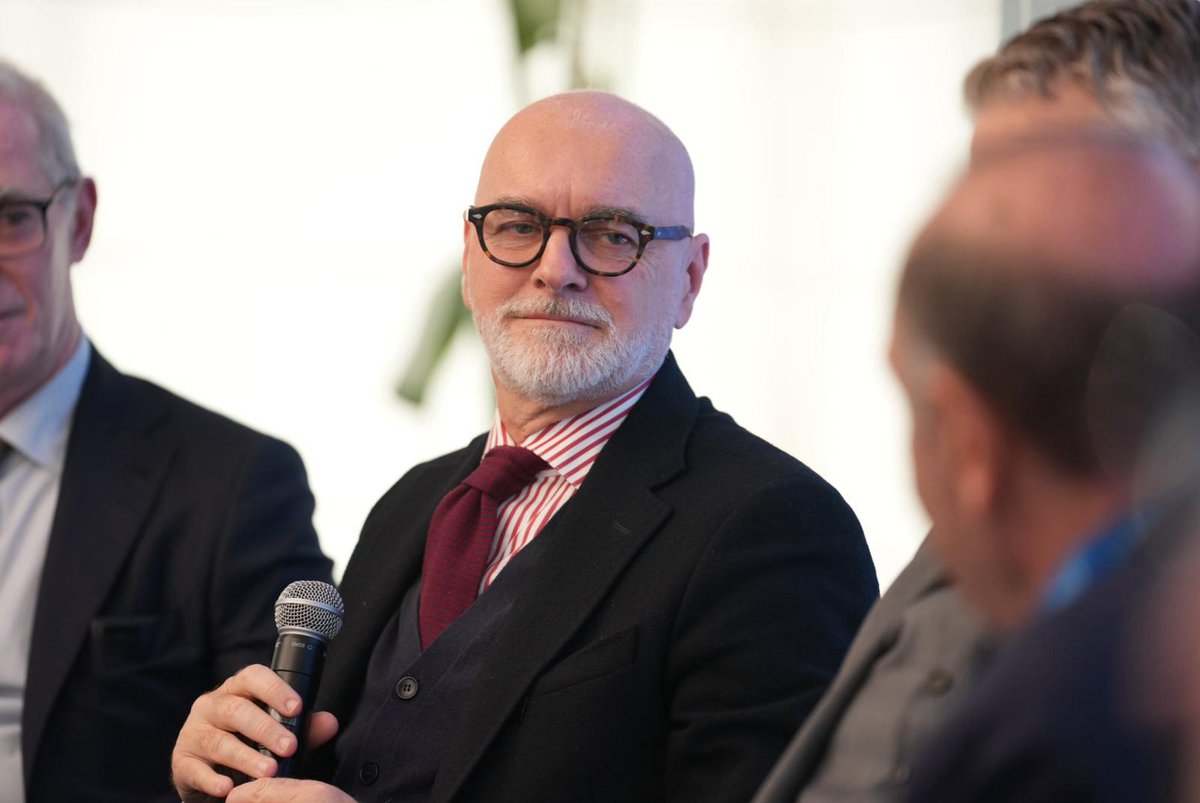GrandeBrera's tweet photo. Concluso al #ForumInMasseria il panel “La cultura come motore di sviluppo". Un confronto sul ruolo strategico del patrimonio come leva di crescita economica, innovazione e competitività del Paese, con la partecipazione del direttore @crespiangelo https://t.co/QTuhk3o3A5