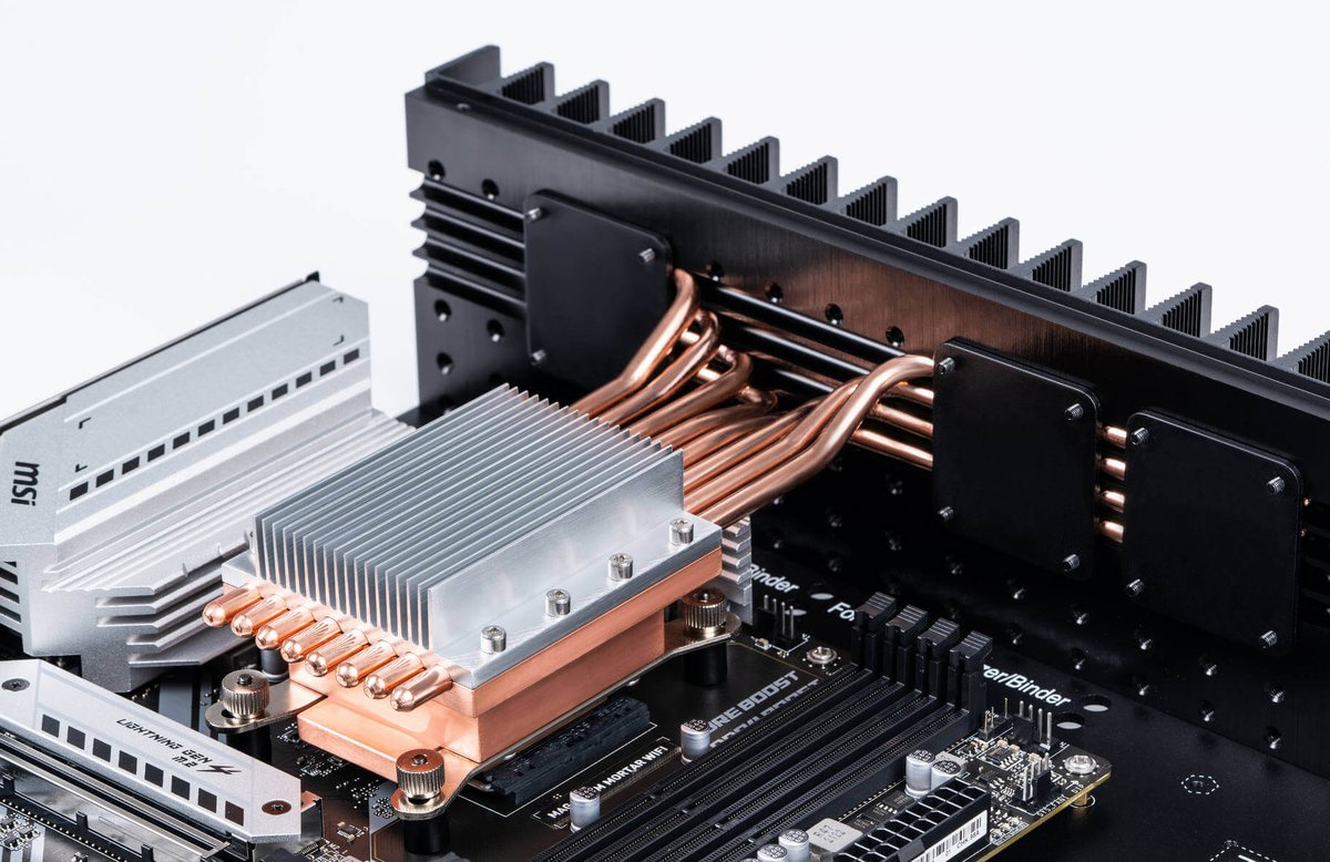 Fanless means:
• Less dust
• Total silence
• Increased reliability