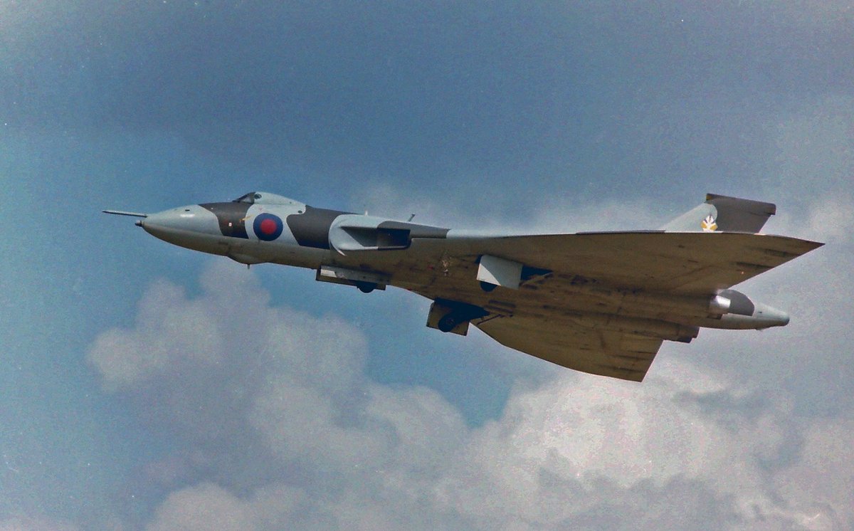 Will be attending <a href="/thresholdaero/">Threshold.aero</a> Vulcan shoot Saturday, memories of Scampton in 1980